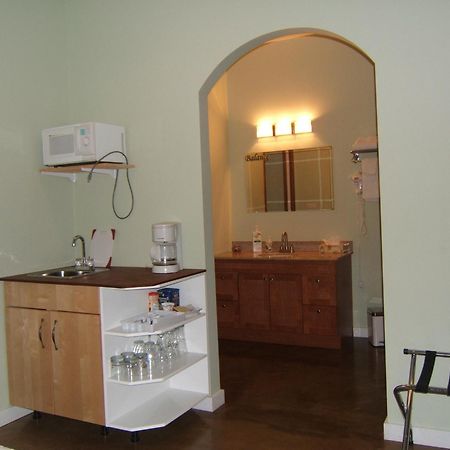 Baergnaescht B&B Osoyoos Buitenkant foto