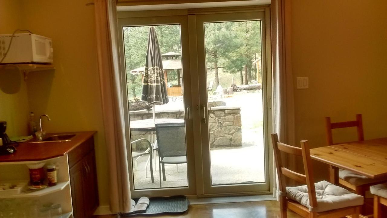 Baergnaescht B&B Osoyoos Buitenkant foto
