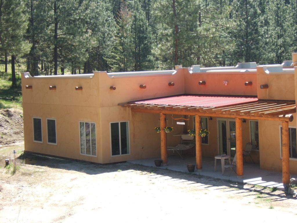 Baergnaescht B&B Osoyoos Buitenkant foto